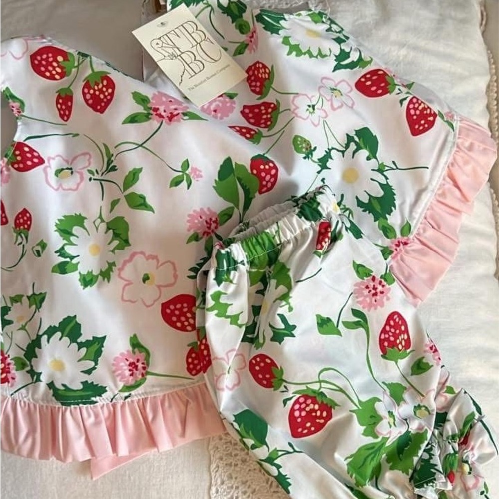 Strawberry TBBC bloomer set